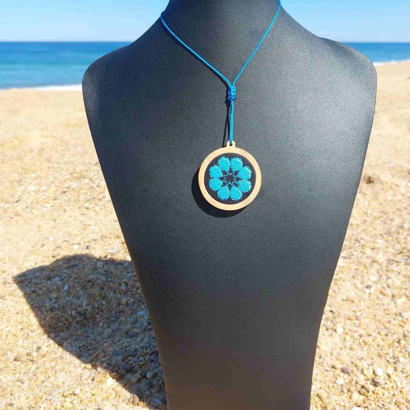 Fleur d'étoiles (collier)